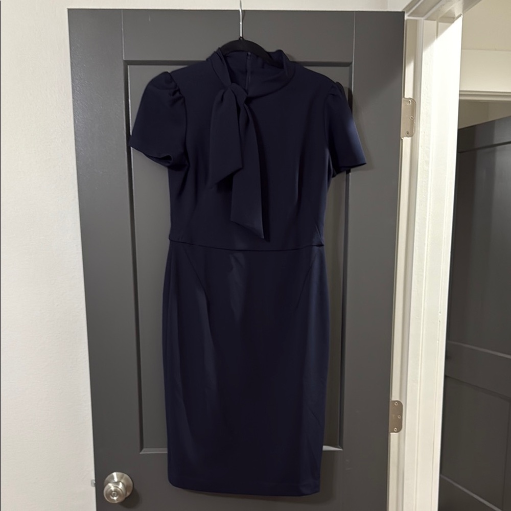 Maggy London - Elegant Navy Blue Dress